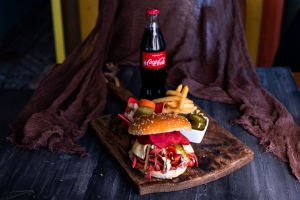 BURGER KUMRU MENÜ